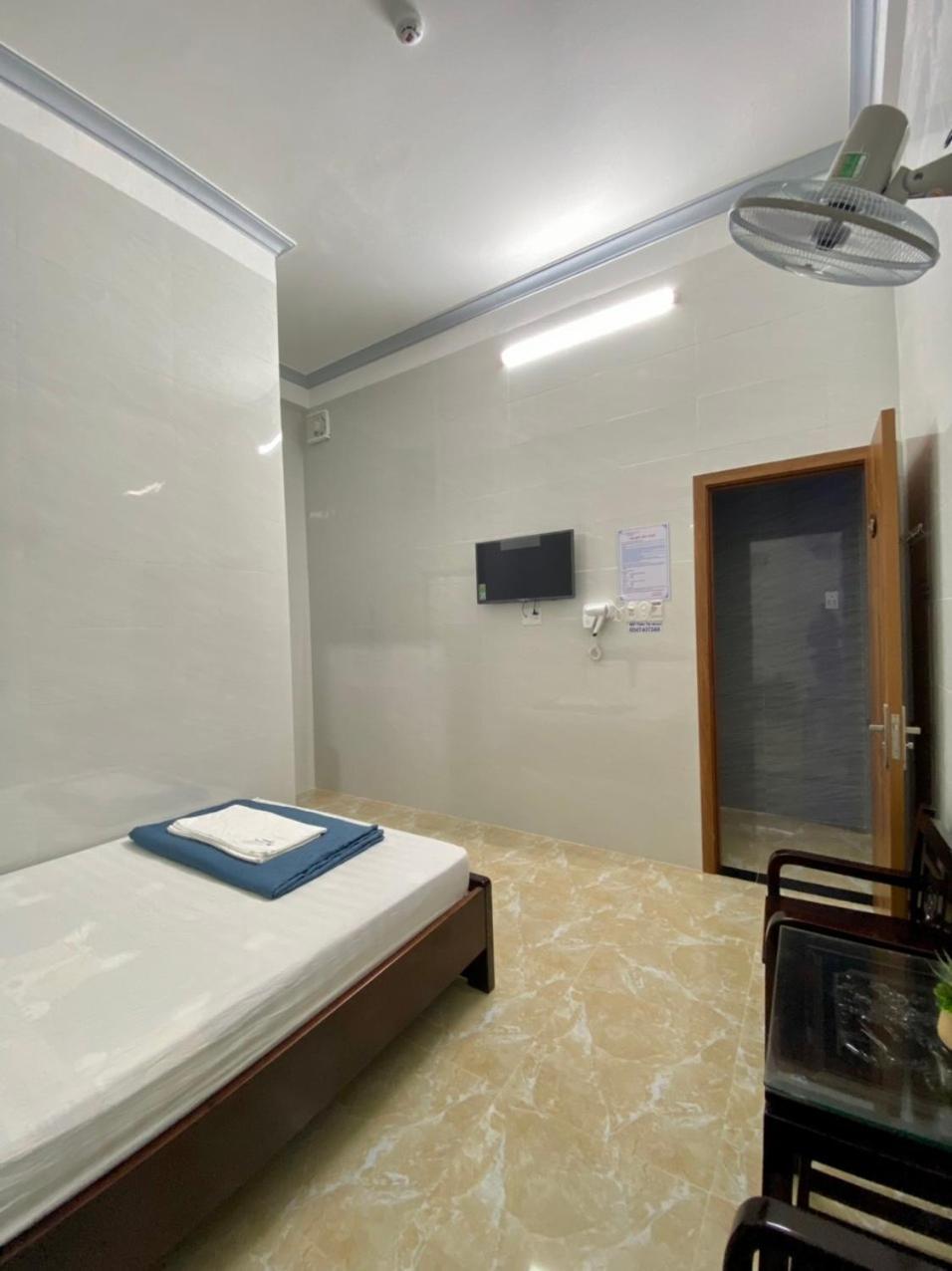 קוואנג נגאי Nha Nghi Duy Tan Motel 140 Nguyen Du 0353007568 מראה חיצוני תמונה